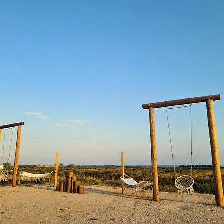 Paradisul بيت ضيافة